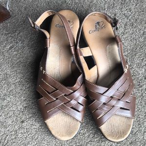 Brand New - I love Comfort brown leather sandals. Size 9
